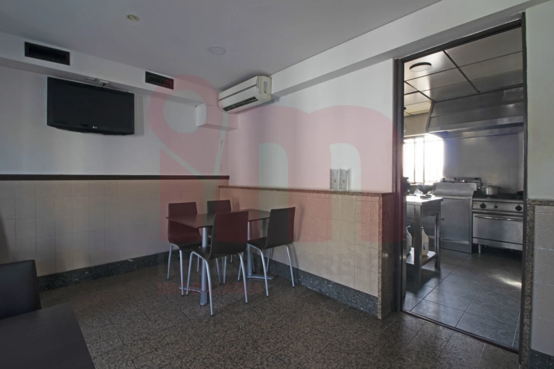 Negócio para Arrendamento em Moreira de Conegos Foto 12