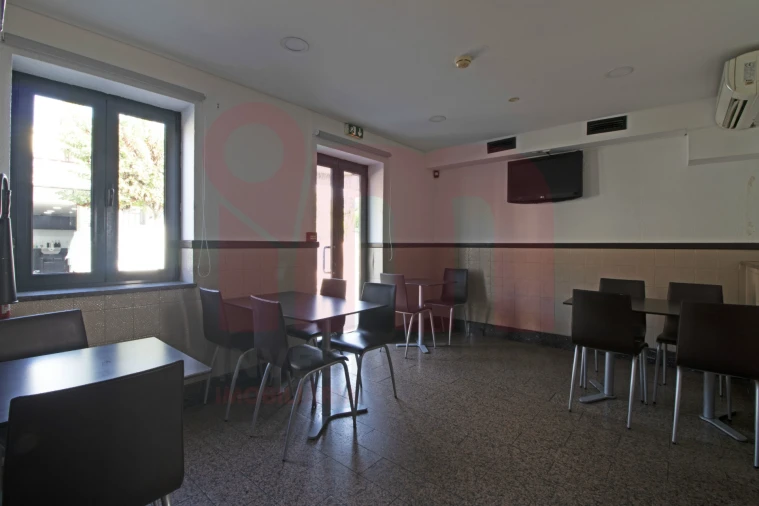 Negócio para Arrendamento em Moreira de Conegos Foto 11