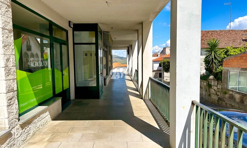 Loja para Venda em Tabuaço Foto 3