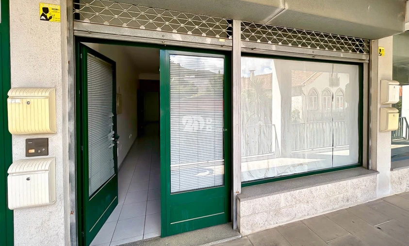 Loja para Venda em Tabuaço Foto 6