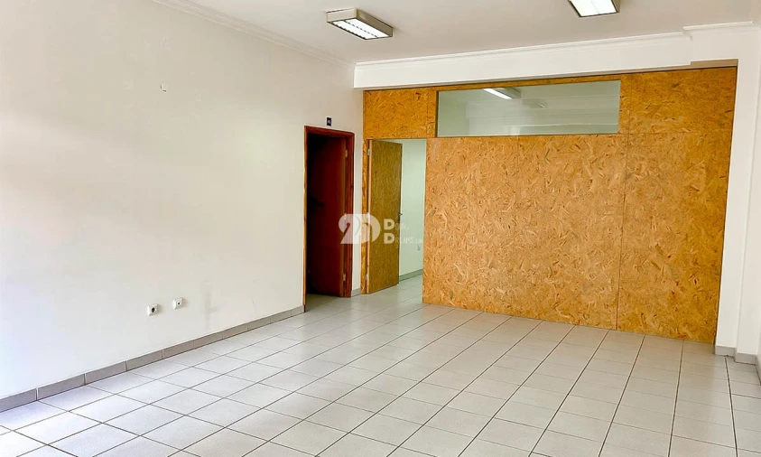 Loja para Venda em Tabuaço Foto 11