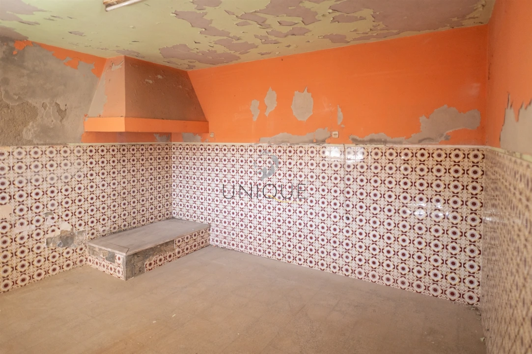 Moradia T0 para Venda em Santa Joana Foto 2