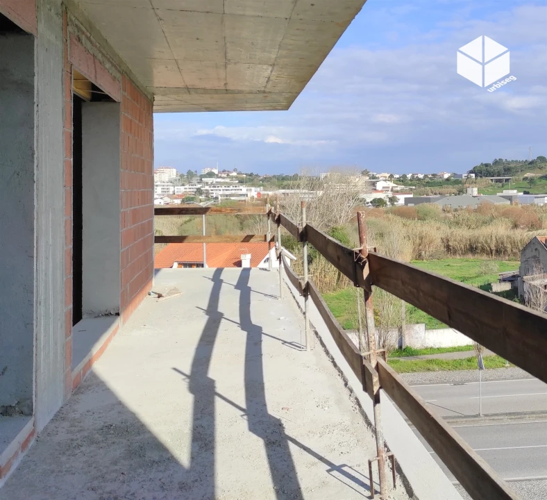 Apartamento T3 para Venda em Buarcos Foto 1
