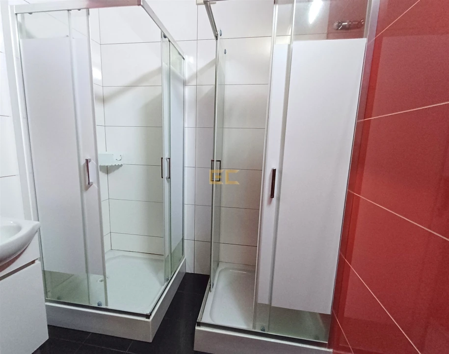 Moradia T8 para Venda em São Pedro Foto 7