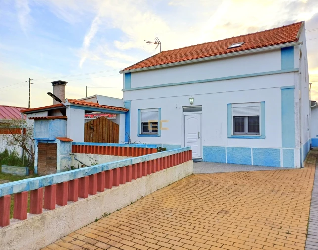 Moradia T8 para Venda em São Pedro Foto 1