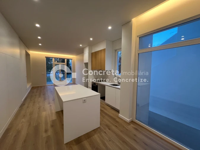 Apartamento T1 para Venda em Braga (Maximinos, Sé e Cividade) Foto 8