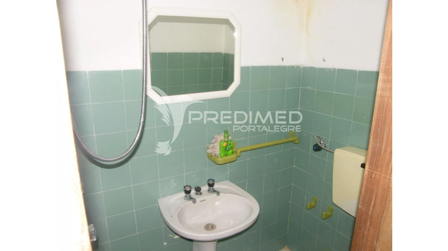 Moradia T2 para Venda em Montalvão Foto 4