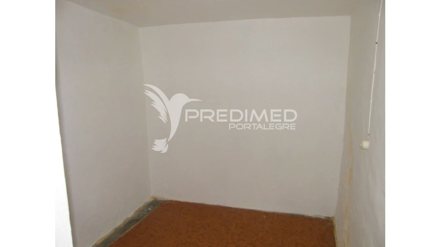 Moradia T2 para Venda em Montalvão Foto 3