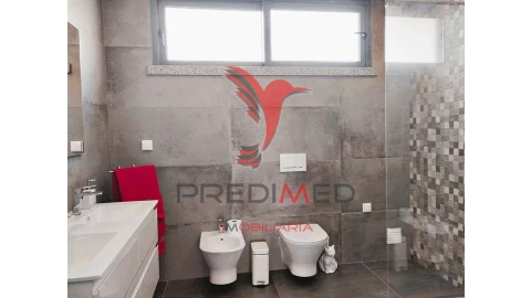 Moradia T4 para Venda em Portimão