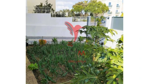 Moradia T4 para Venda em Portimão