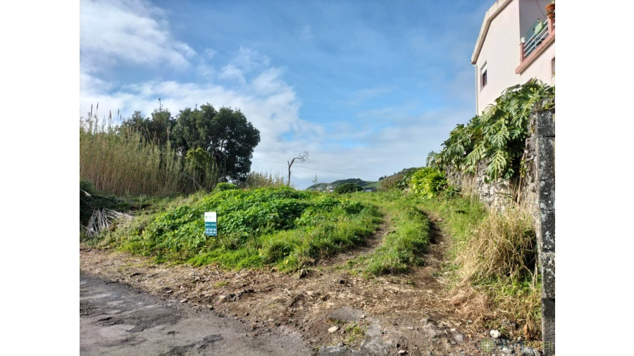 Terreno para Venda em Horta (Conceição) Foto 1