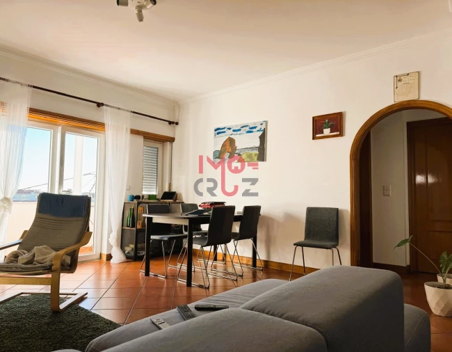 Apartamento T2 para Venda em A dos Cunhados e Maceira Foto 1