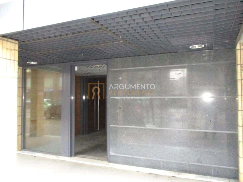 Loja para Venda em Paços de Ferreira Foto 2