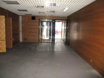Loja para Venda em Paços de Ferreira