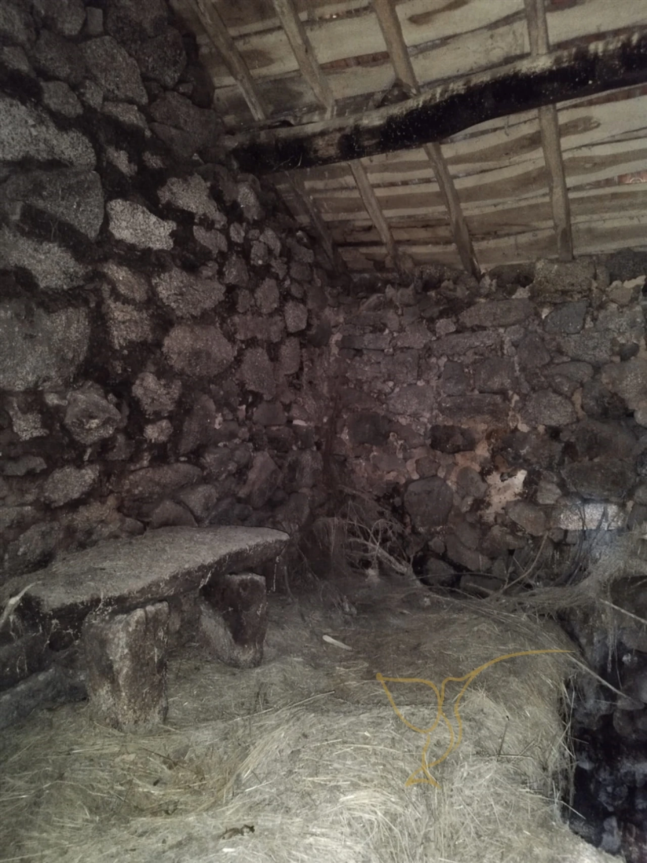 Moradia T0 para Venda em Castro Laboreiro e Lamas de Mouro Foto 5