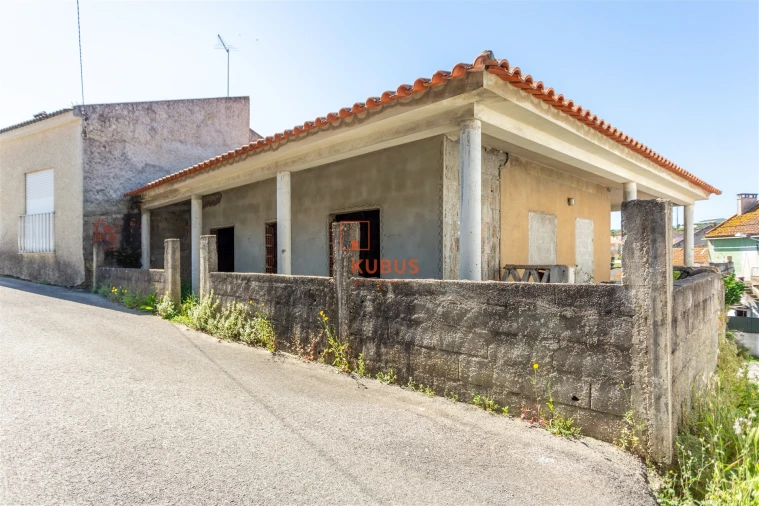 Moradia T2 para Venda em Brogueira, Parceiros de Igreja e Alcorochel Foto 2