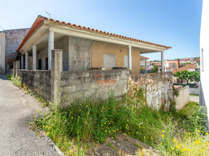 Moradia T2 para Venda em Brogueira, Parceiros de Igreja e Alcorochel Foto 16