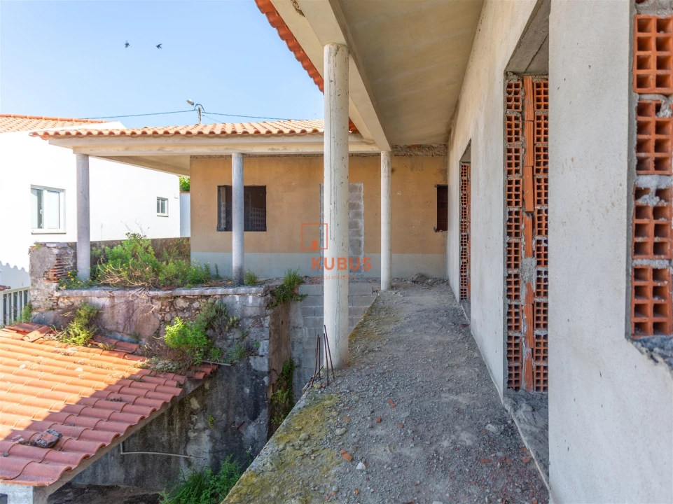 Moradia T2 para Venda em Brogueira, Parceiros de Igreja e Alcorochel Foto 12