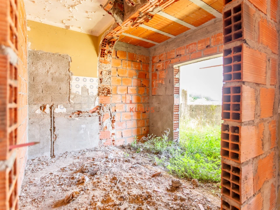 Moradia T2 para Venda em Brogueira, Parceiros de Igreja e Alcorochel Foto 7