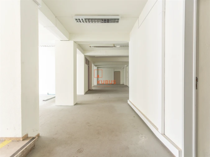 Loja para Venda em Torres Novas (Santa Maria, Salvador e Santiago) Foto 5