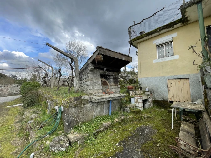 Moradia T3 para Venda em Rio Torto e Lagarinhos Foto 16