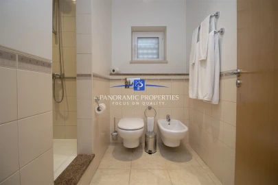 Apartamento T2 para Venda em Estômbar e Parchal