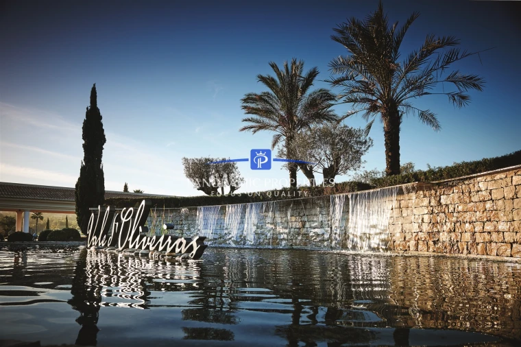 Apartamento T2 para Venda em Estômbar e Parchal Foto 28