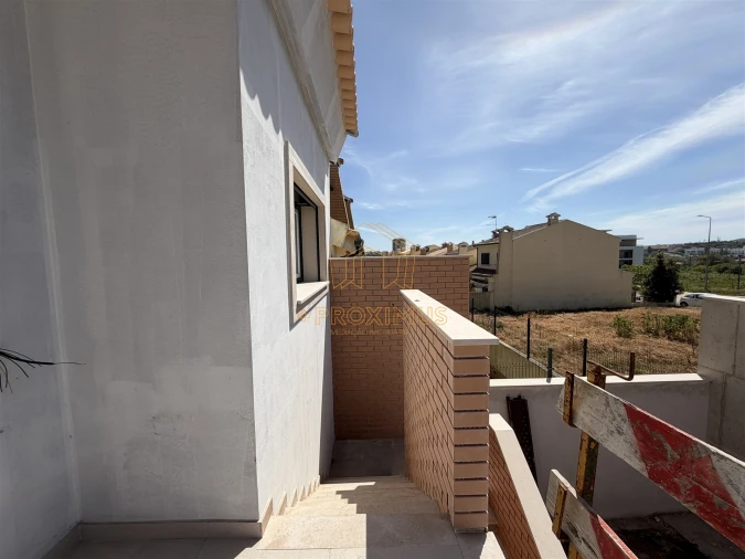 Moradia T4 para Venda em Tavarede Foto 37