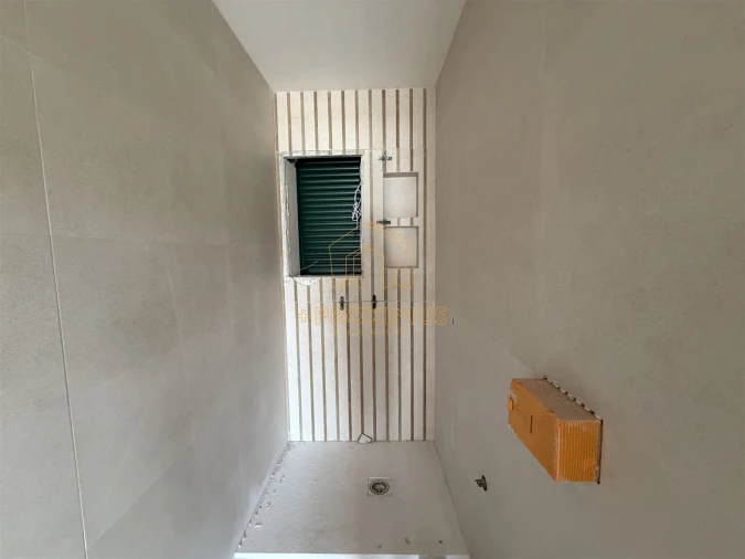Moradia T4 para Venda em Tavarede Foto 23