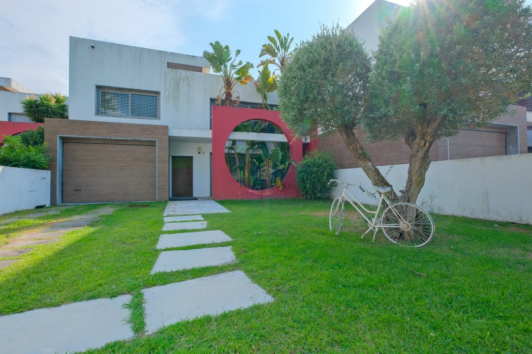 Moradia T4 para Venda em Santo Antonio da Charneca Foto 45