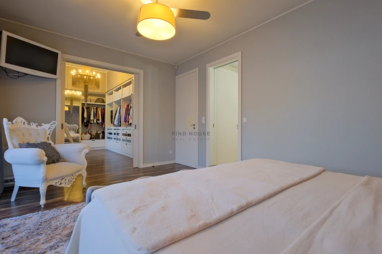 Moradia T4 para Venda em Santo Antonio da Charneca Foto 32