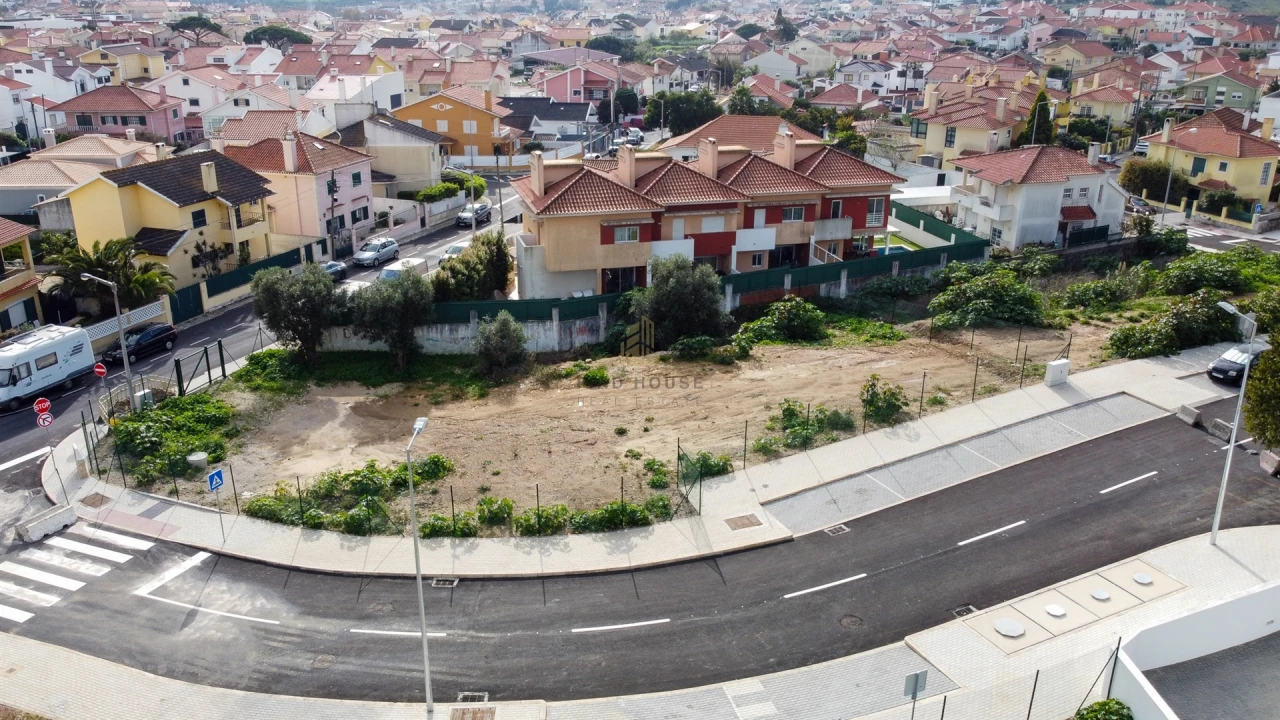 Terreno para Venda em São Domingos de Rana Foto 3