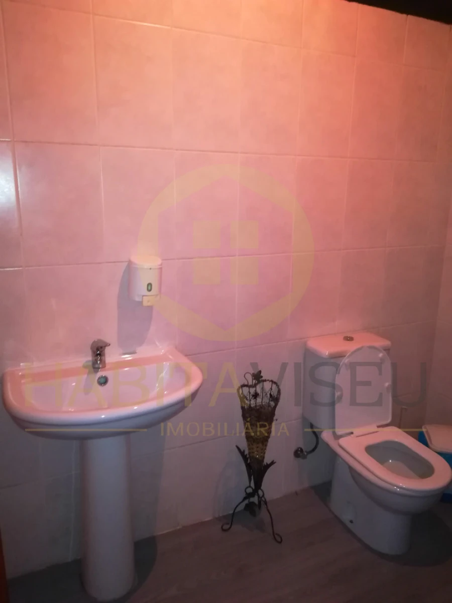 Loja para Venda em Satão Foto 3