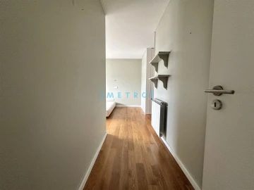 Apartamento T4 para Venda em Matosinhos e Leça da Palmeira