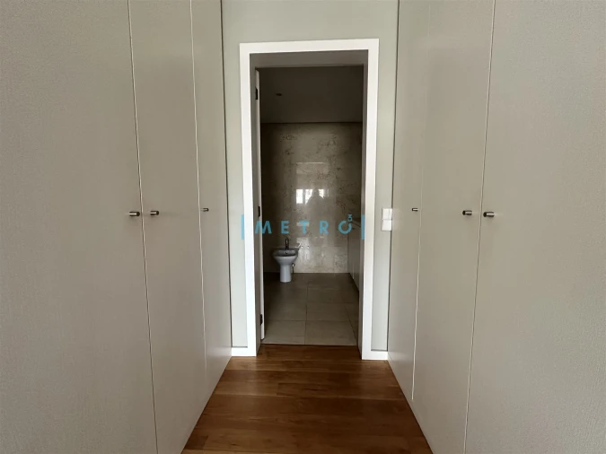 Apartamento T4 para Venda em Matosinhos e Leça da Palmeira Foto 13