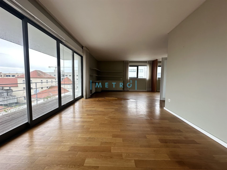 Apartamento T4 para Venda em Matosinhos e Leça da Palmeira Foto 3