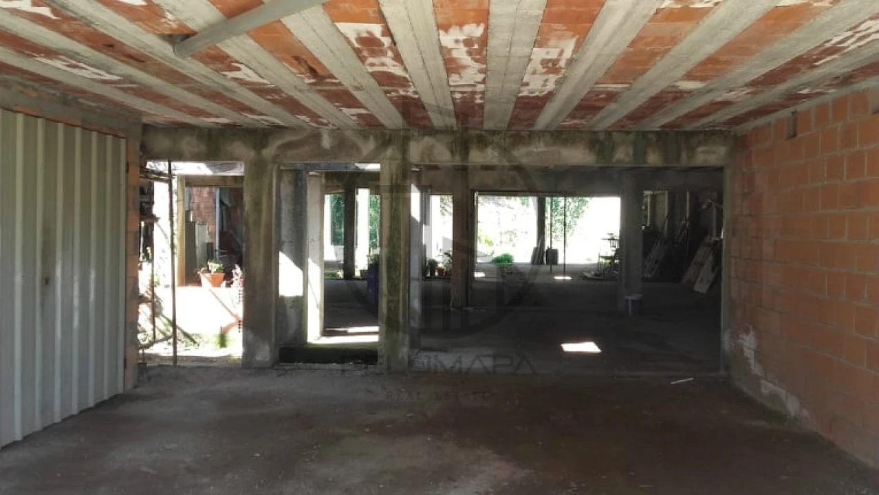 Terreno para Venda em Ruivães e Novais Foto 7