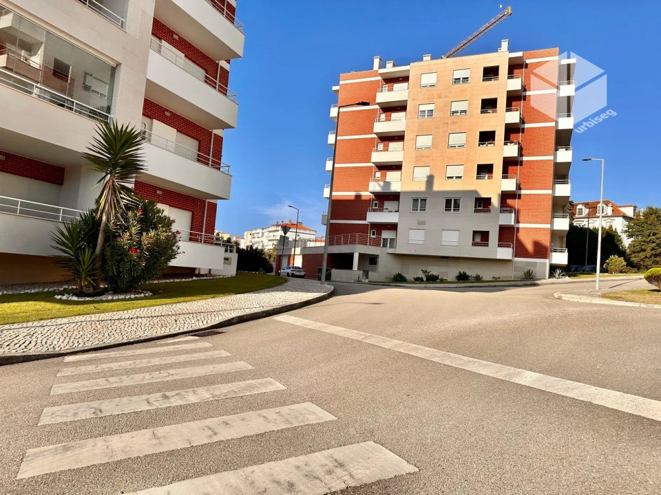 Apartamento T3 para Venda em Tavarede Foto 2