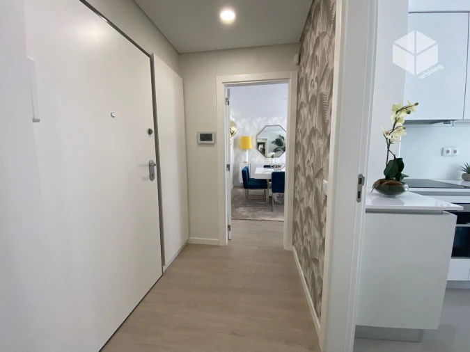 Apartamento T2 para Venda em Tavarede Foto 4