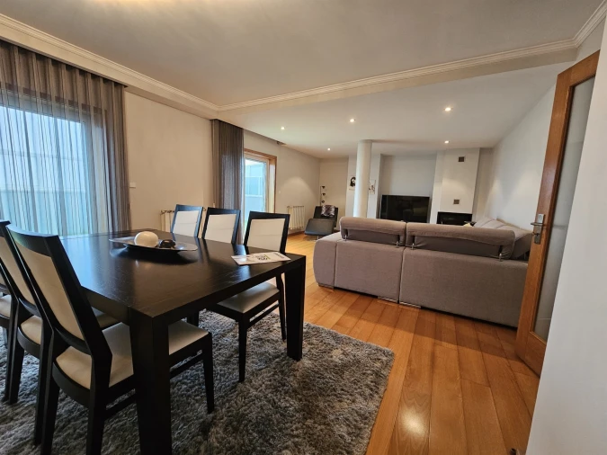 Apartamento T3 para Venda em São Mamede de Infesta e Senhora da Hora Foto 2