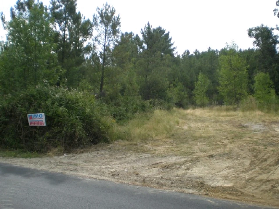 Terreno para Venda em Três Povos Foto 1