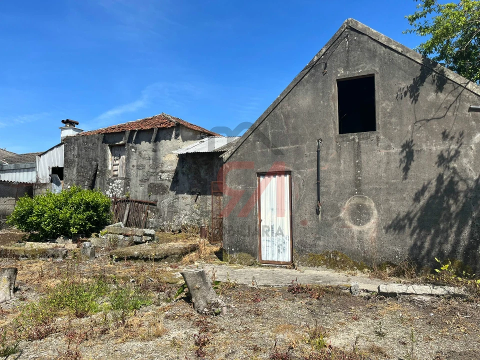 Moradia T0 para Venda em Paços de Ferreira Foto 5