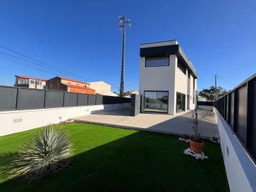 Moradia T3 para Venda em Gafanha da Encarnação