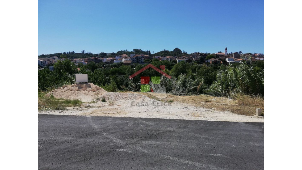 Terreno para Venda em Amiais de Baixo Foto 9