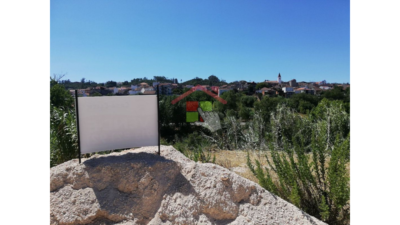 Terreno para Venda em Amiais de Baixo Foto 6