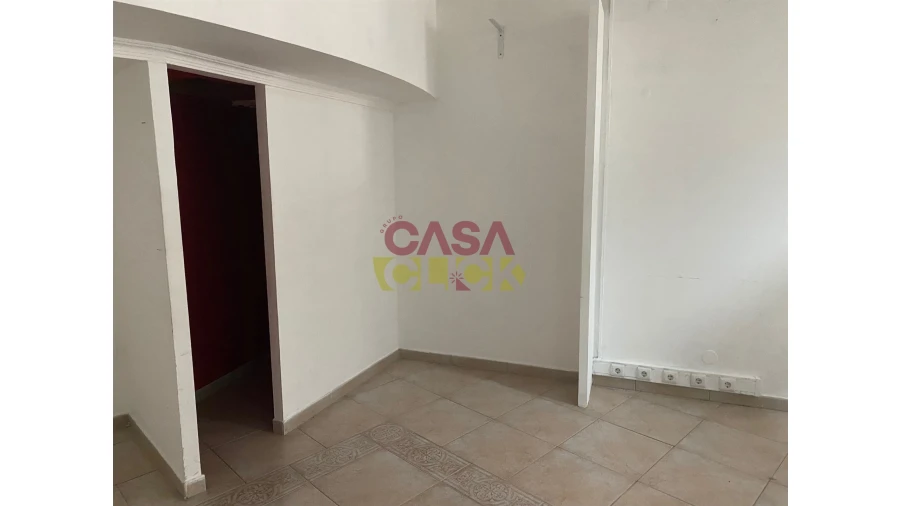 Loja para Venda em Torres Novas (Santa Maria, Salvador e Santiago) Foto 13