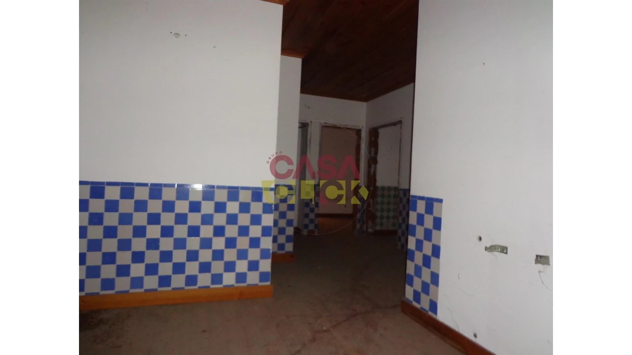 Moradia T6 para Venda em Santa Margarida da Coutada Foto 32