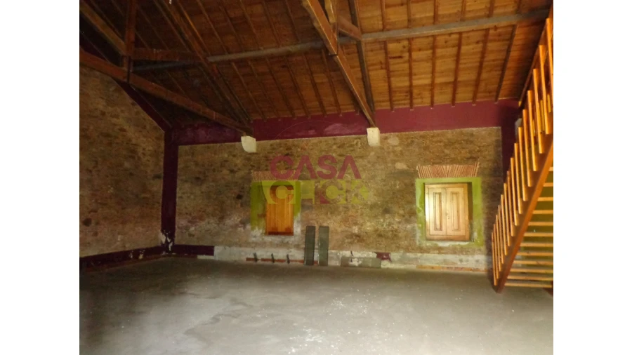 Moradia T6 para Venda em Santa Margarida da Coutada Foto 18