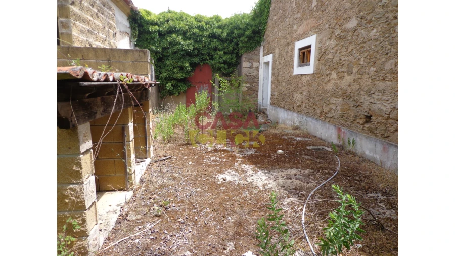 Moradia T6 para Venda em Santa Margarida da Coutada Foto 2