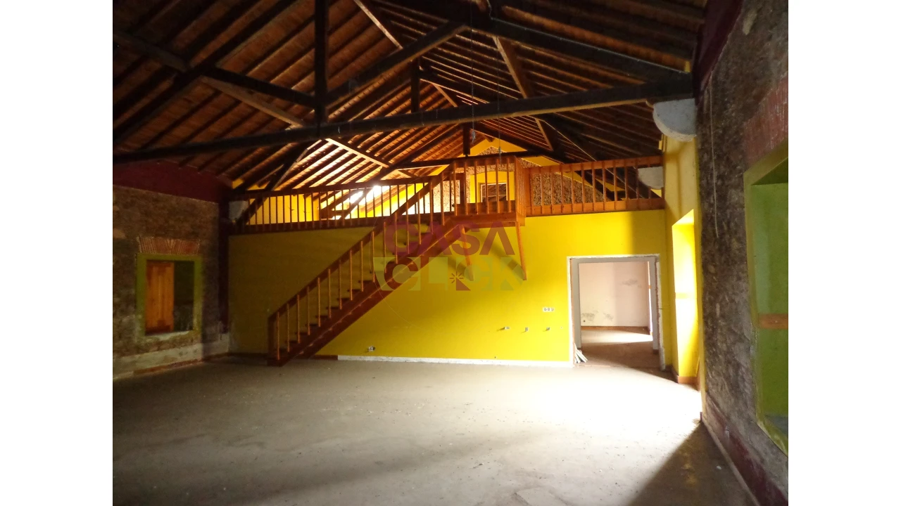 Moradia T6 para Venda em Santa Margarida da Coutada Foto 16